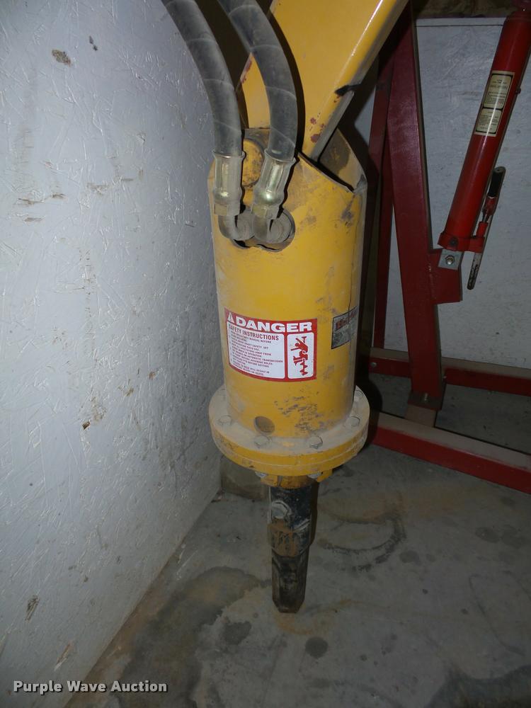 image for item J1555 Ground-force F8C auger