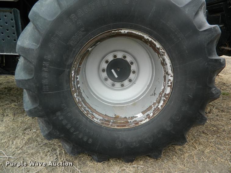 image for item K2704 2001 Gleaner C62 RWA combine