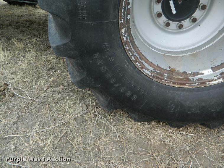 image for item K2704 2001 Gleaner C62 RWA combine