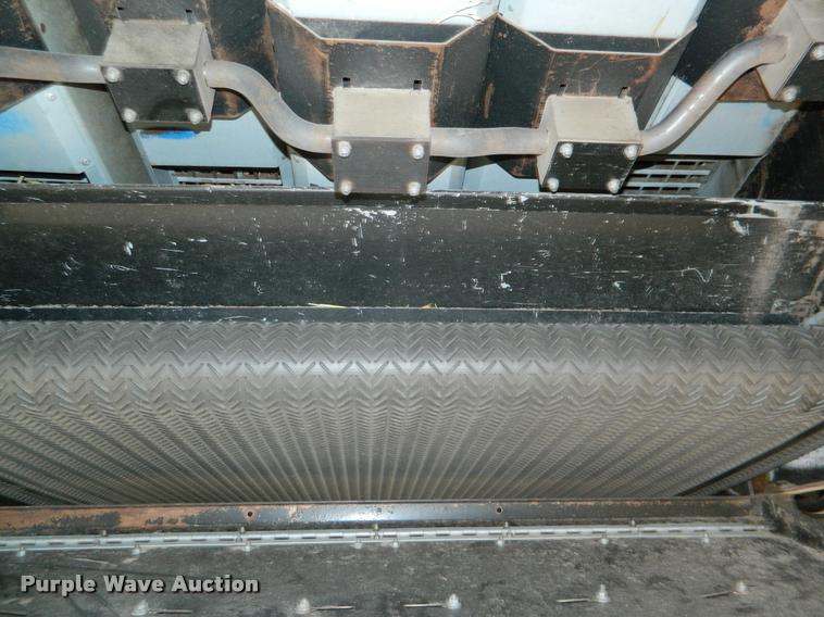 image for item K2704 2001 Gleaner C62 RWA combine