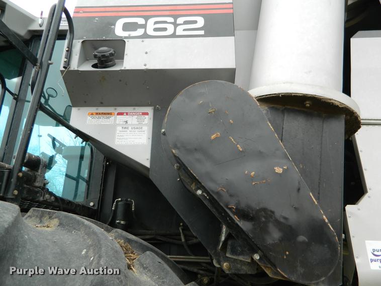 image for item K2704 2001 Gleaner C62 RWA combine
