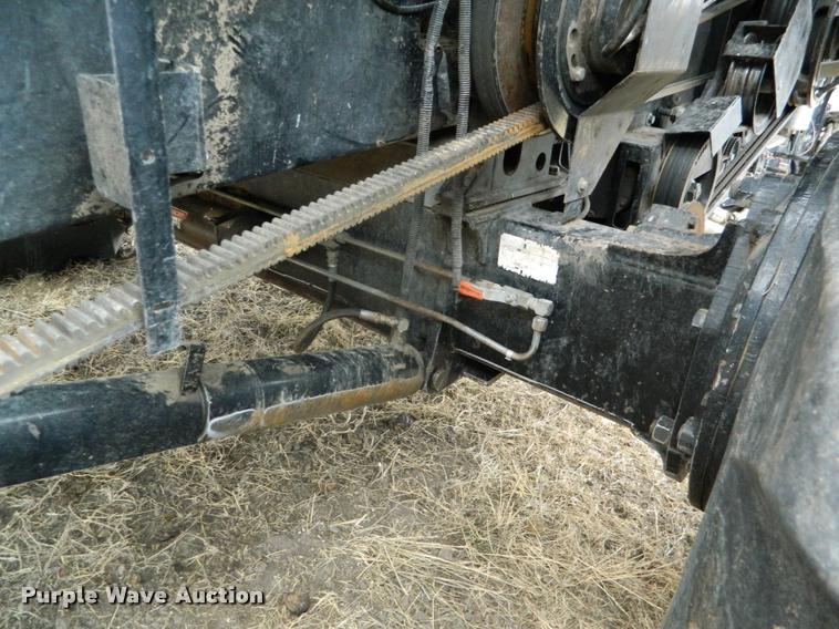 image for item K2704 2001 Gleaner C62 RWA combine