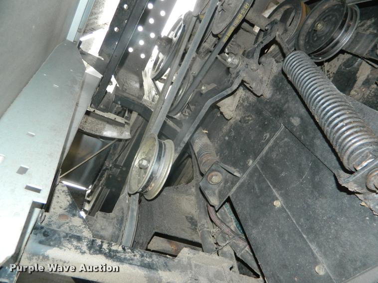 image for item K2704 2001 Gleaner C62 RWA combine