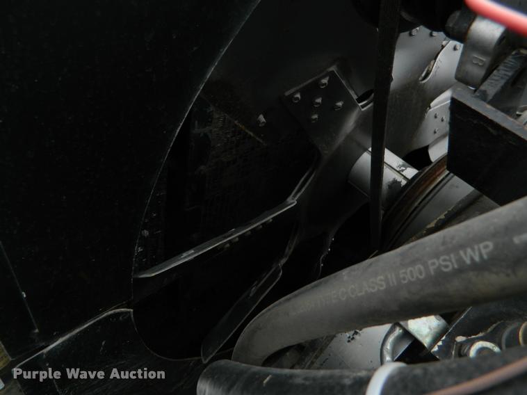 image for item K2704 2001 Gleaner C62 RWA combine