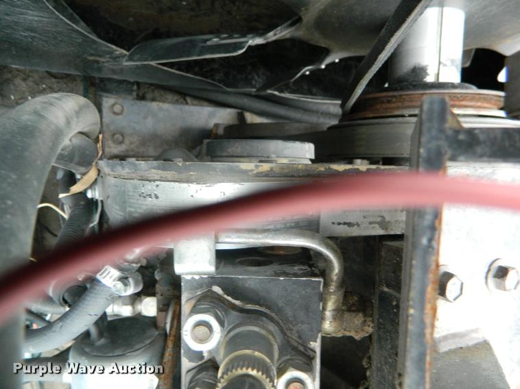 image for item K2704 2001 Gleaner C62 RWA combine