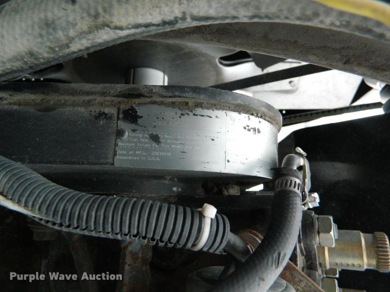 image for item K2704 2001 Gleaner C62 RWA combine