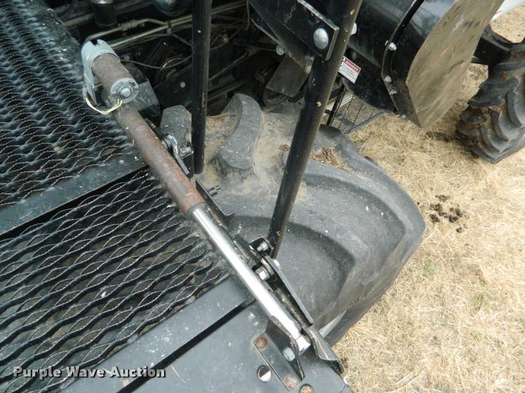 image for item K2704 2001 Gleaner C62 RWA combine