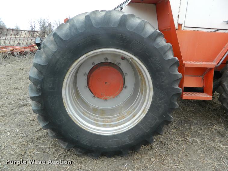 image for item K2705 1974 Case 2470 4WD tractor