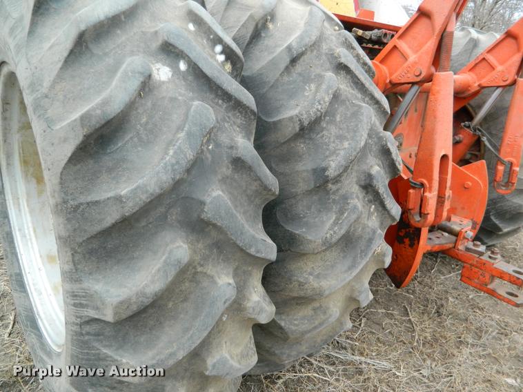 image for item K2705 1974 Case 2470 4WD tractor