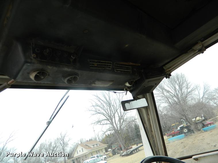 image for item K2705 1974 Case 2470 4WD tractor