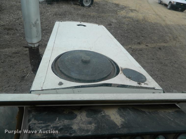 image for item K2705 1974 Case 2470 4WD tractor