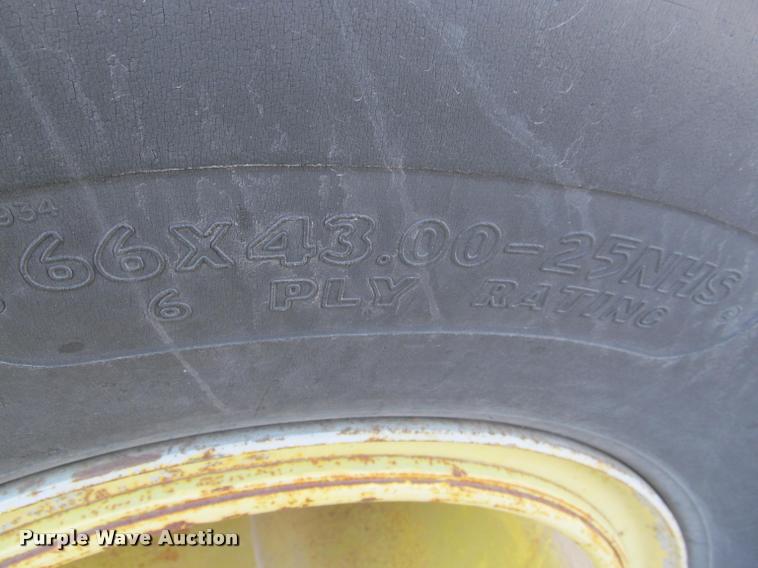 image for item K4962 John Deere 6600 combine