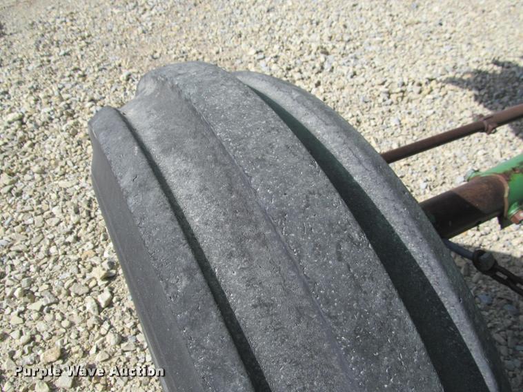 image for item K4962 John Deere 6600 combine