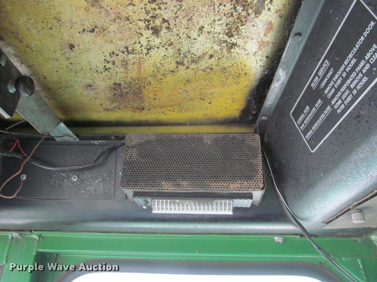 image for item K4962 John Deere 6600 combine