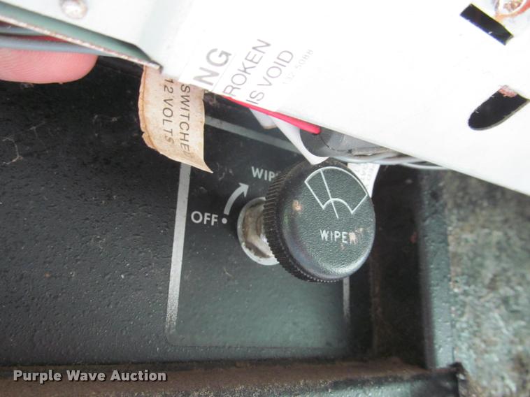 image for item K4962 John Deere 6600 combine