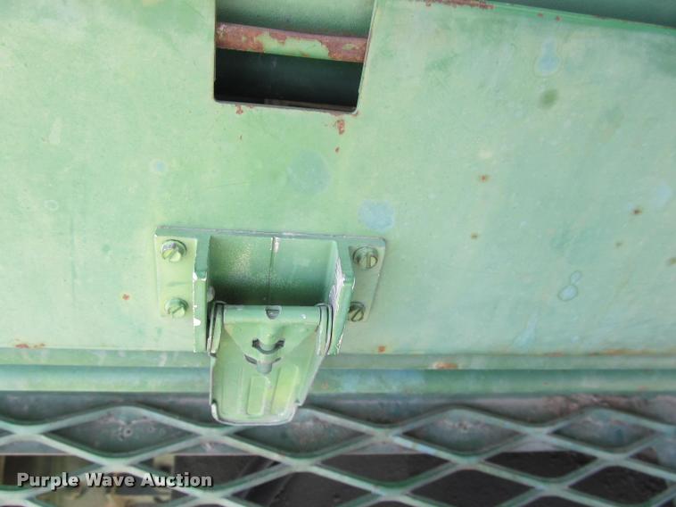 image for item K4962 John Deere 6600 combine