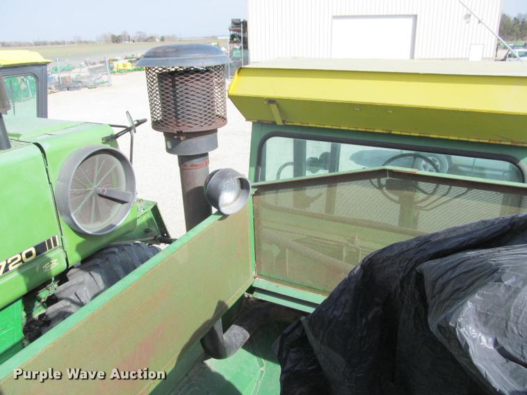 image for item K4962 John Deere 6600 combine