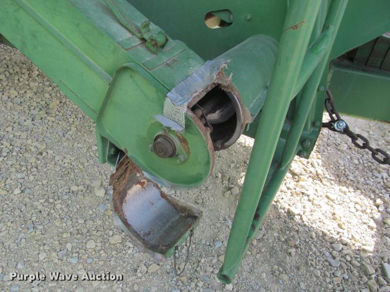 image for item K4962 John Deere 6600 combine