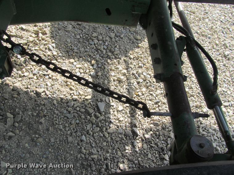 image for item K4962 John Deere 6600 combine