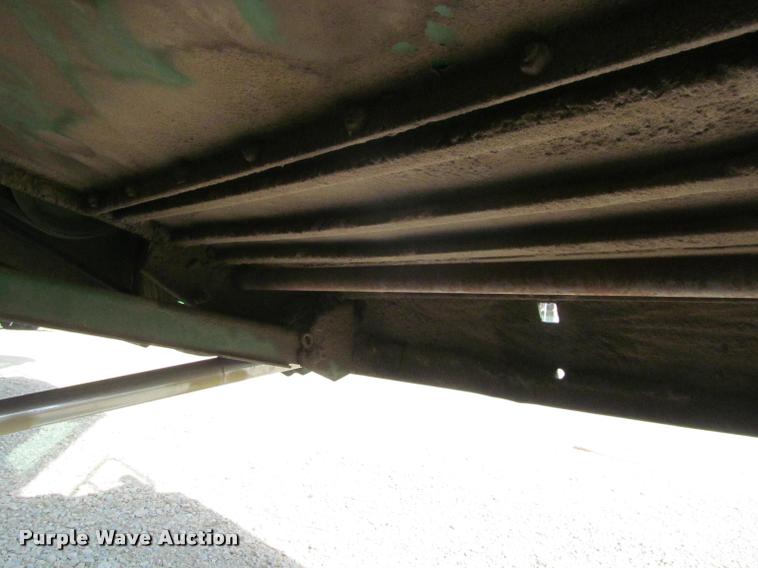 image for item K4962 John Deere 6600 combine