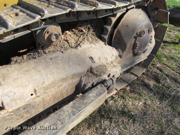 image for item K4979 1969 Caterpillar D4D dozer