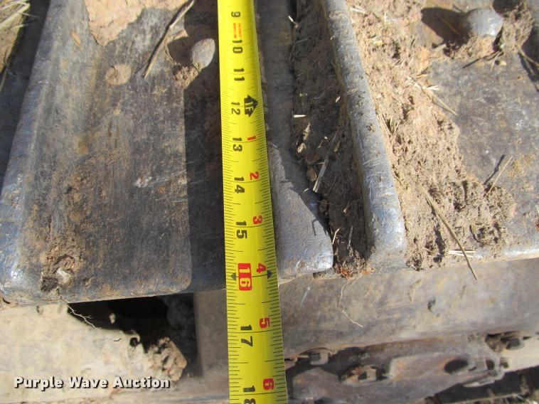 image for item K4979 1969 Caterpillar D4D dozer