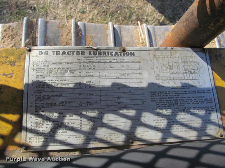 image for item K4979 1969 Caterpillar D4D dozer