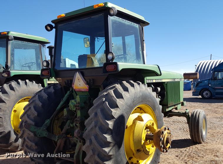 image for item L1596 1981 John Deere 4840 tractor