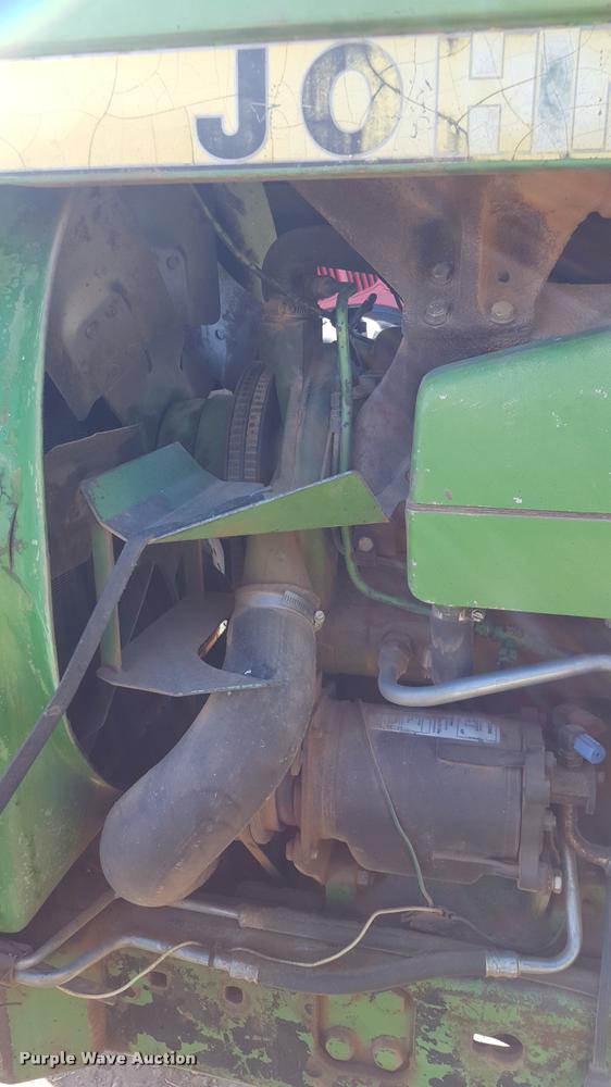 image for item L1596 1981 John Deere 4840 tractor