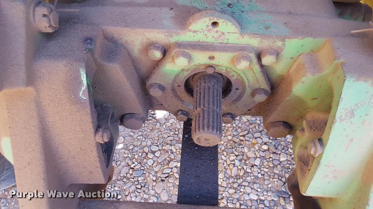 image for item L1596 1981 John Deere 4840 tractor