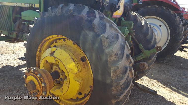 image for item L1596 1981 John Deere 4840 tractor
