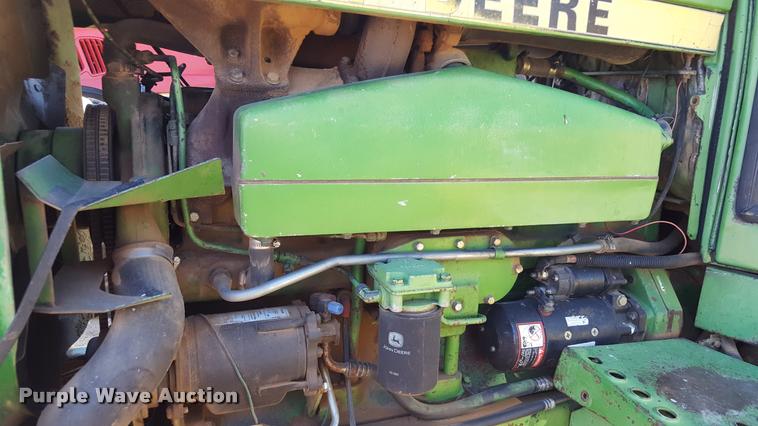image for item L1596 1981 John Deere 4840 tractor