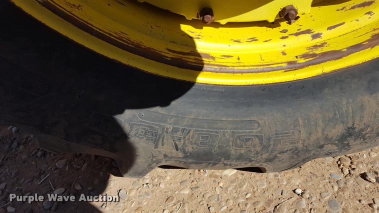 image for item L1597 1980 John Deere 4840 tractor