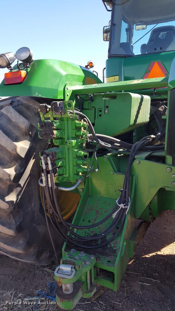 image for item L1598 2008 John Deere 9530 4WD tractor