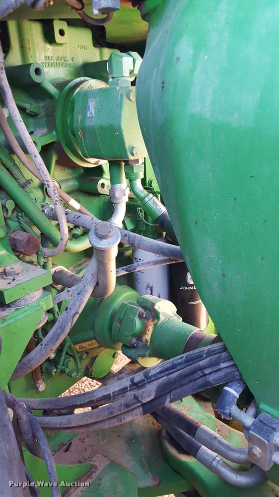 image for item L1598 2008 John Deere 9530 4WD tractor