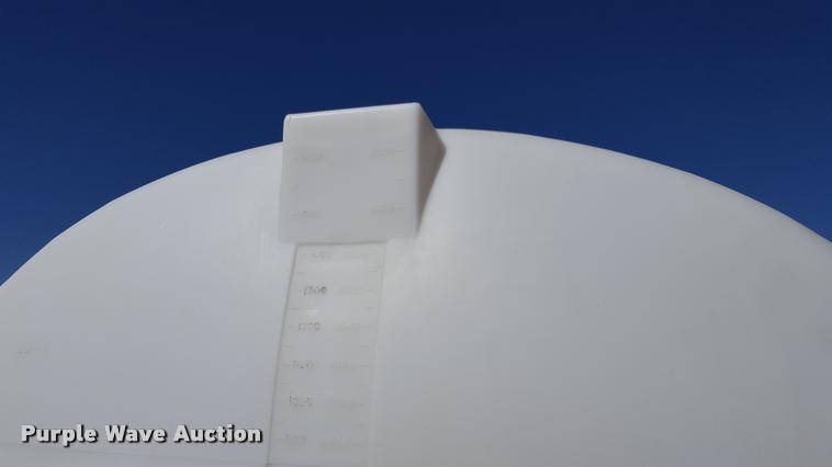 image for item L1599 Yetter All Steer nurse tank