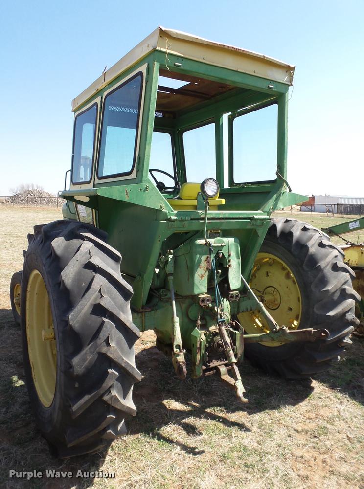 image for item L1610 1967 John Deere 4020 tractor