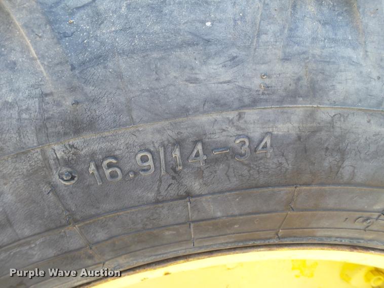 image for item L1610 1967 John Deere 4020 tractor