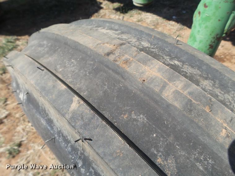 image for item L1610 1967 John Deere 4020 tractor