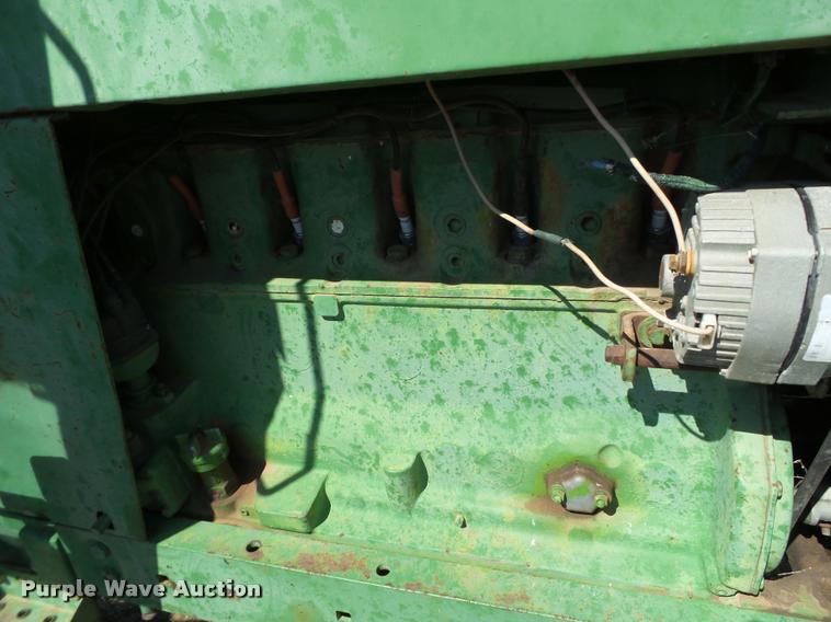 image for item L1610 1967 John Deere 4020 tractor