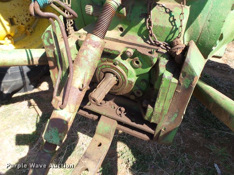 image for item L1610 1967 John Deere 4020 tractor