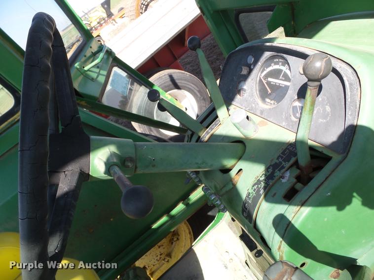 image for item L1610 1967 John Deere 4020 tractor