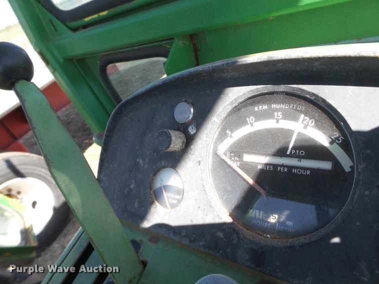 image for item L1610 1967 John Deere 4020 tractor