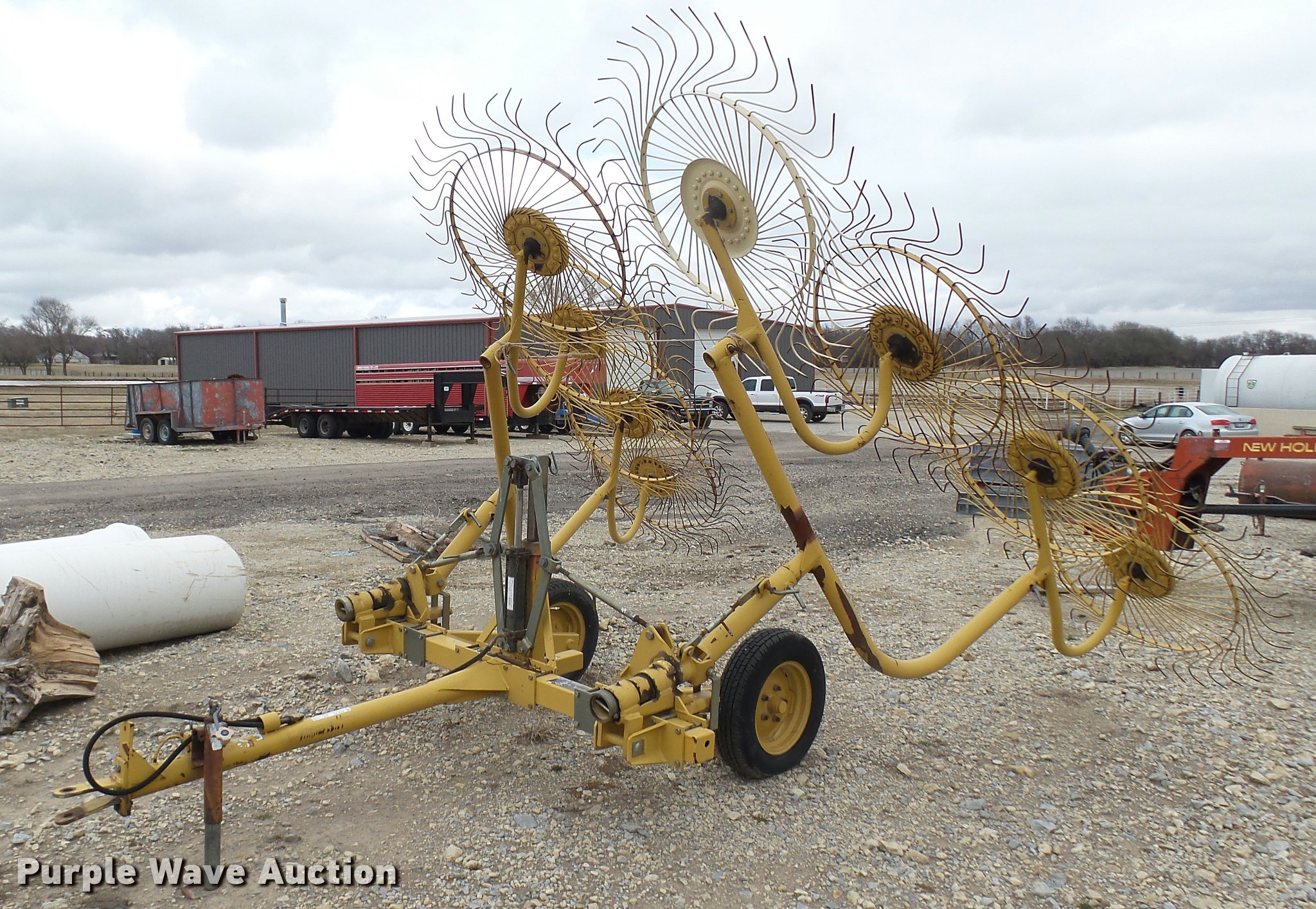 Vermeer WR20 wheel hay rake in Benton, KS Item CB9585 sold Purple Wave