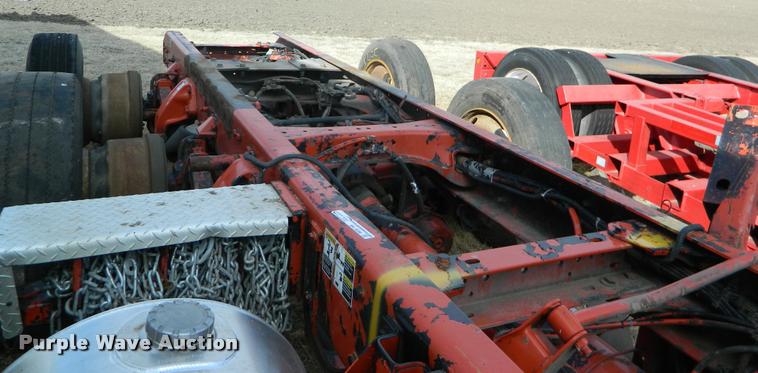 image for item BK9286 2011 T660 rear axle and frame