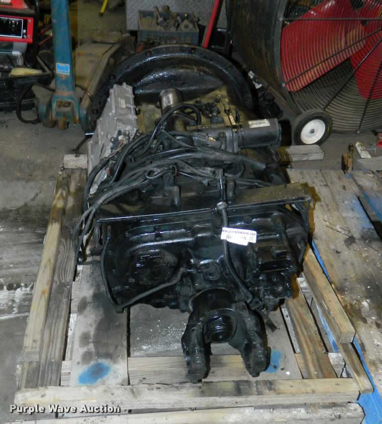 image for item BK9288 Eaton Fuller 10 speed automatic transmission