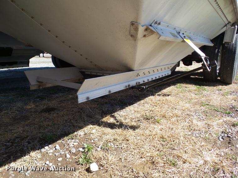 image for item CB9858 2007 Timpte double hopper grain trailer