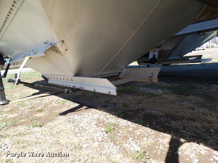 image for item CB9858 2007 Timpte double hopper grain trailer