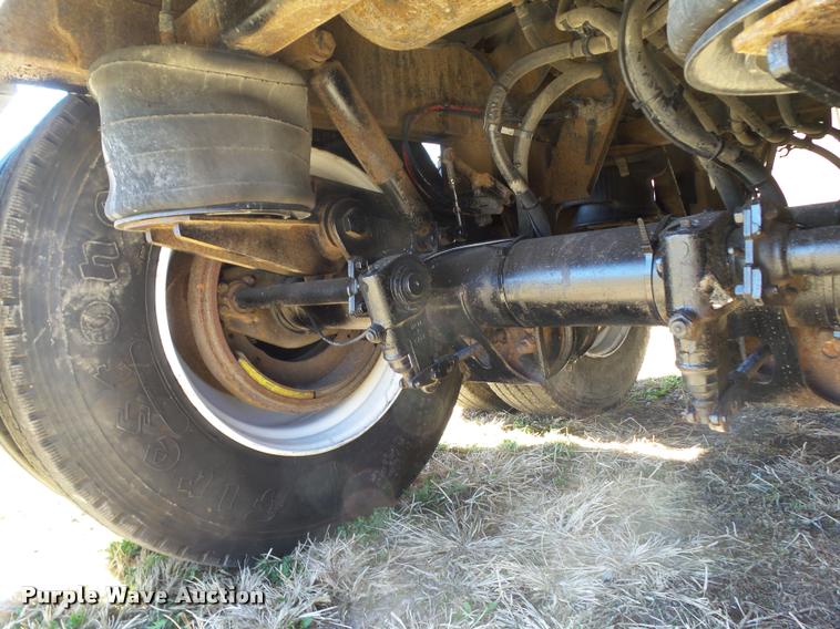 image for item CB9858 2007 Timpte double hopper grain trailer