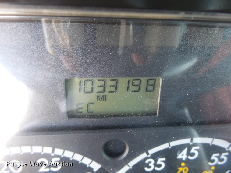 image for item DA0574 2006 Freightliner Columbia semi truck